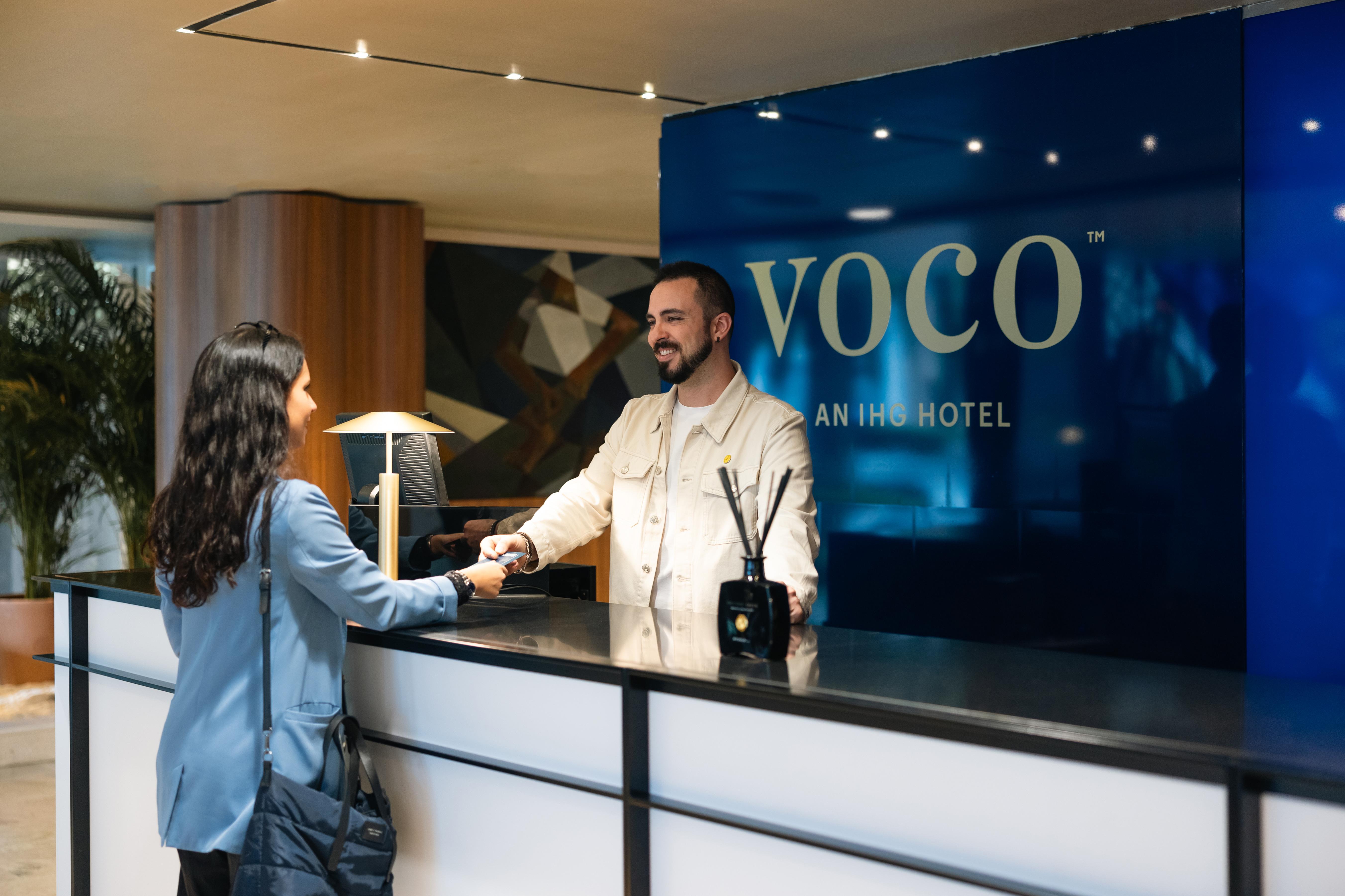 Voco Madrid Retiro By Ihg Hotel Екстериор снимка